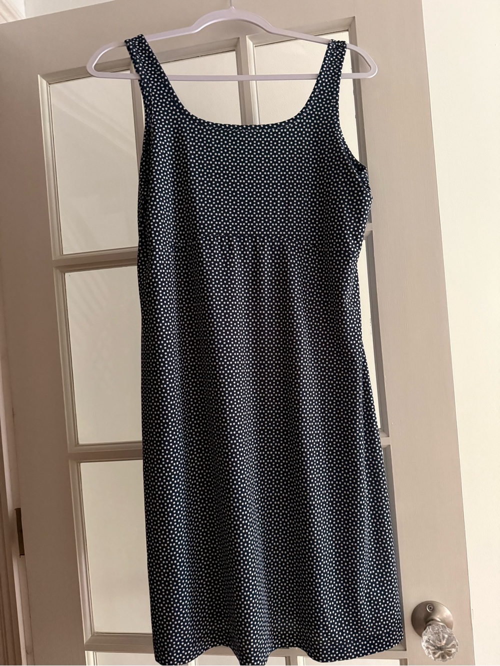 Sleeveless Navy Midi Dress with White Polka Dots sporty dress